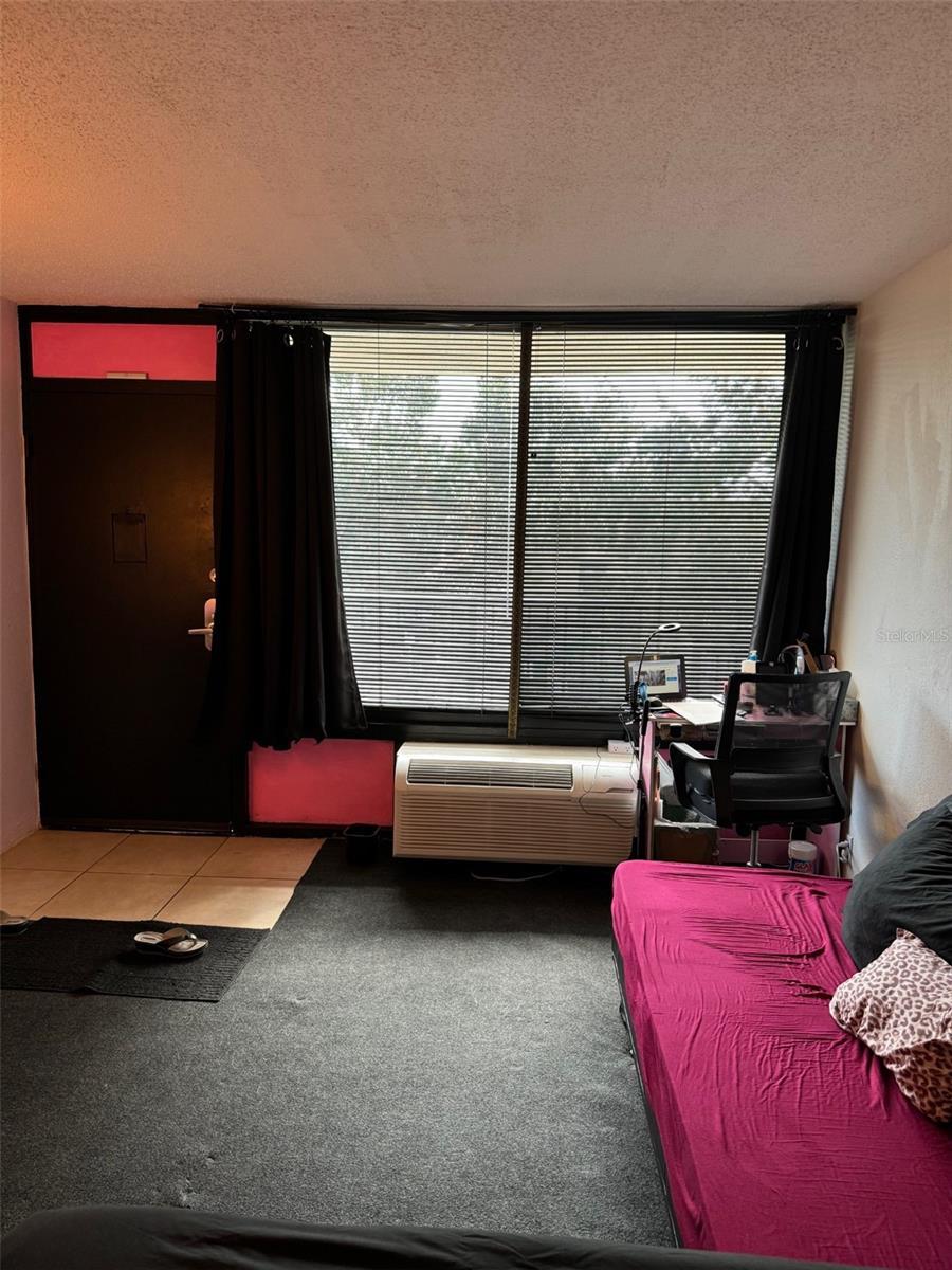 Image 18 of 32 For 7900 Orange Blossom Trail 2097