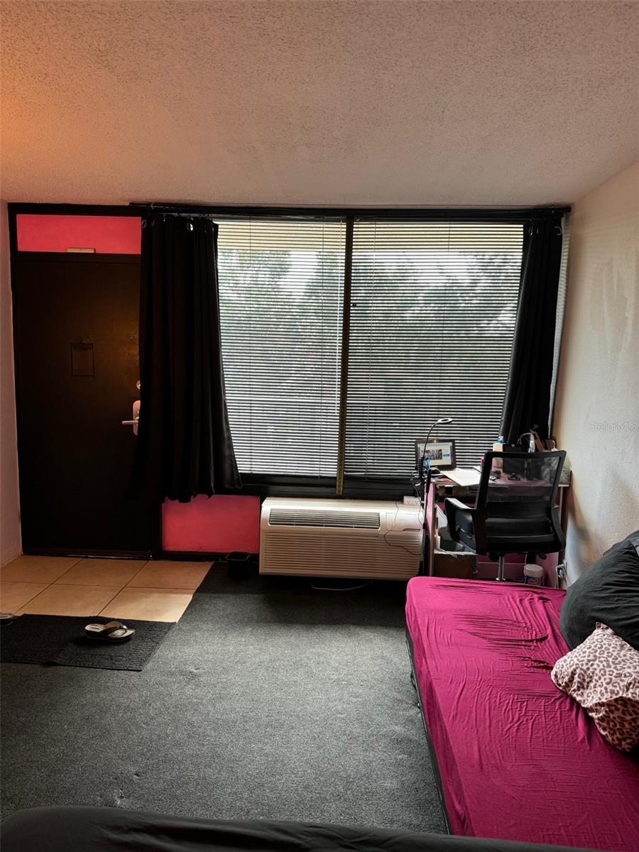 Image 25 of 32 For 7900 Orange Blossom Trail 2097