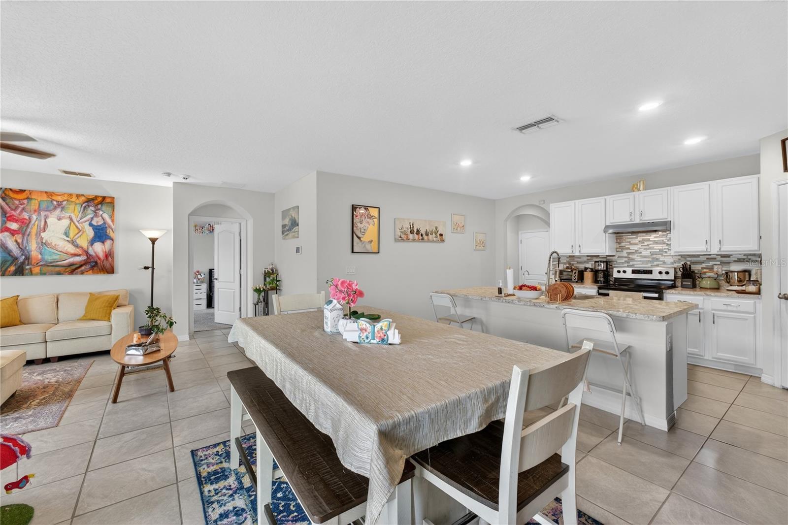 Image 17 of 78 For 1323 Fox Squirrel Drive