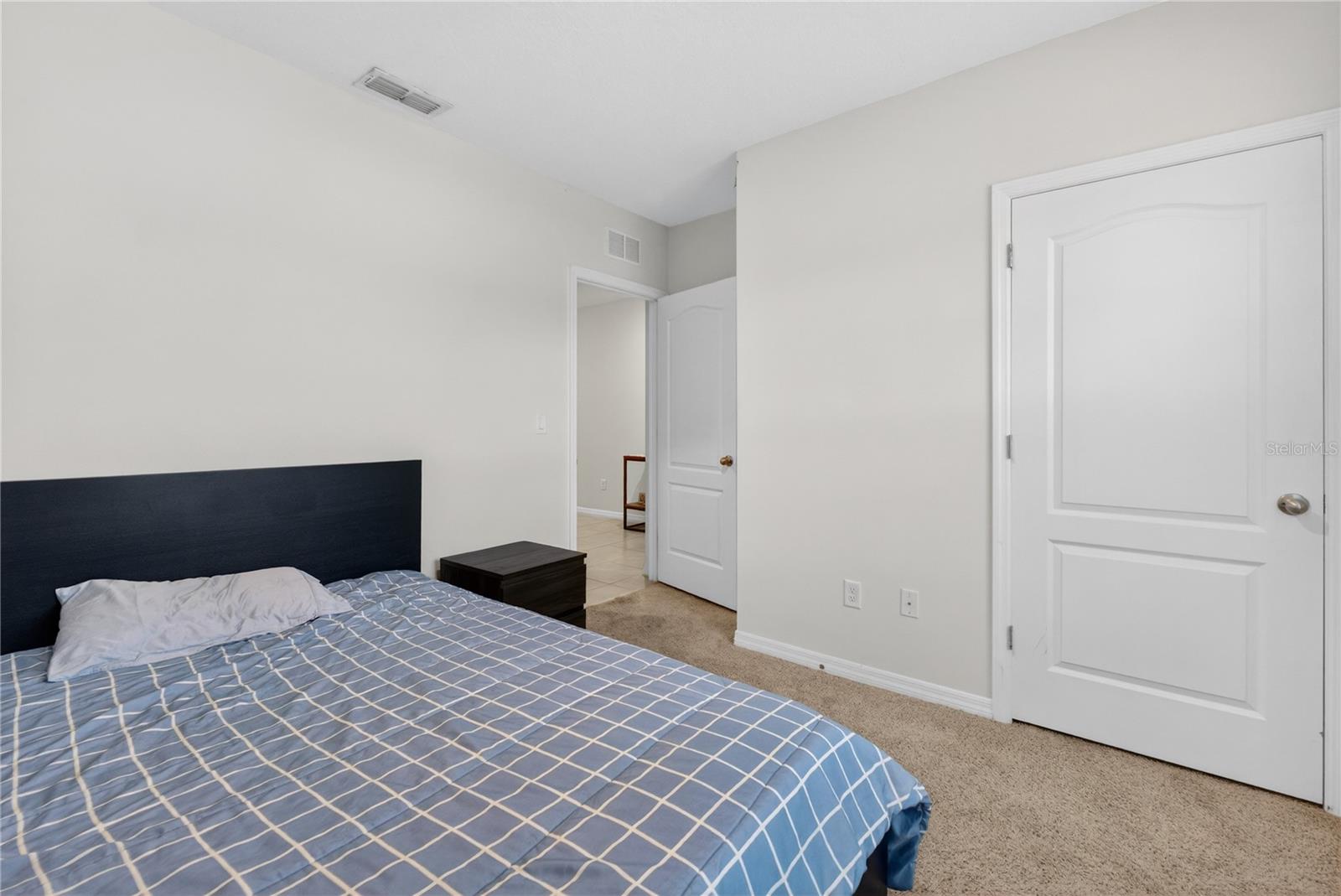 Image 39 of 78 For 1323 Fox Squirrel Drive