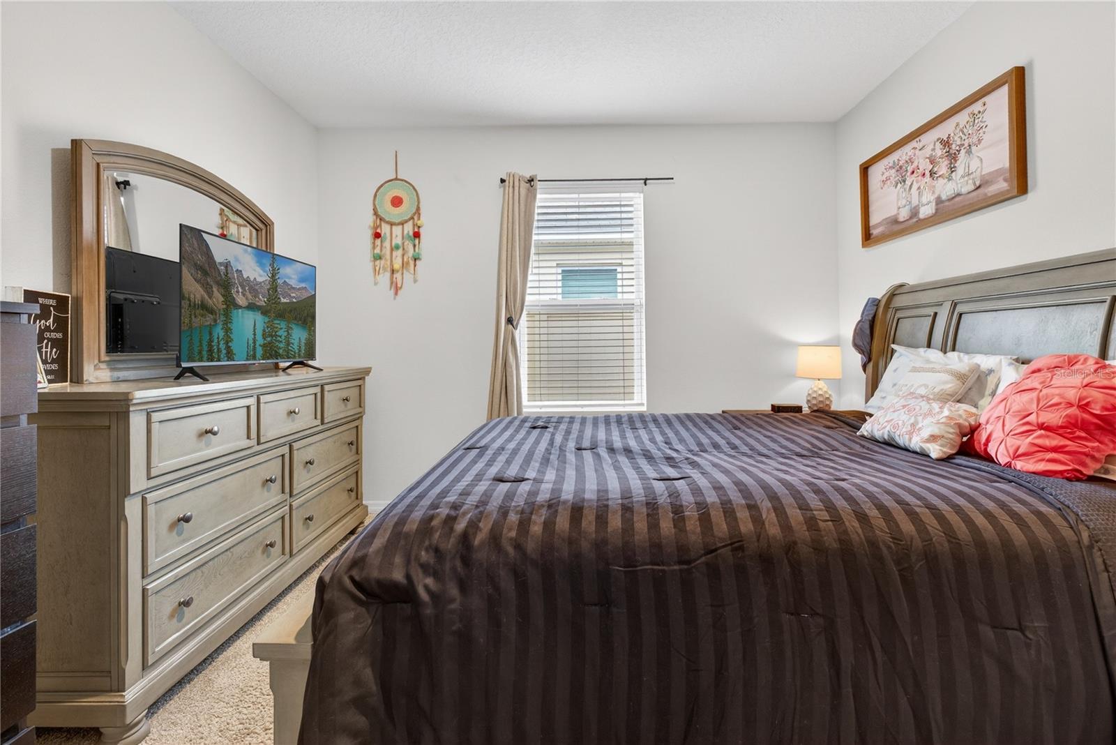 Image 41 of 78 For 1323 Fox Squirrel Drive