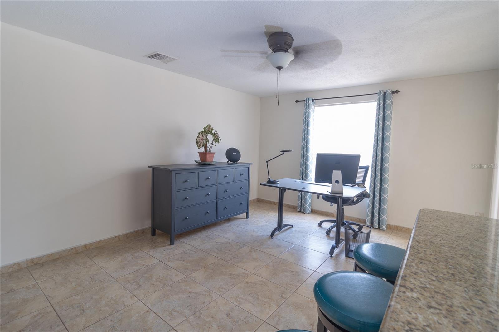 Image 6 of 14 For 5547 Garden Grove Circle