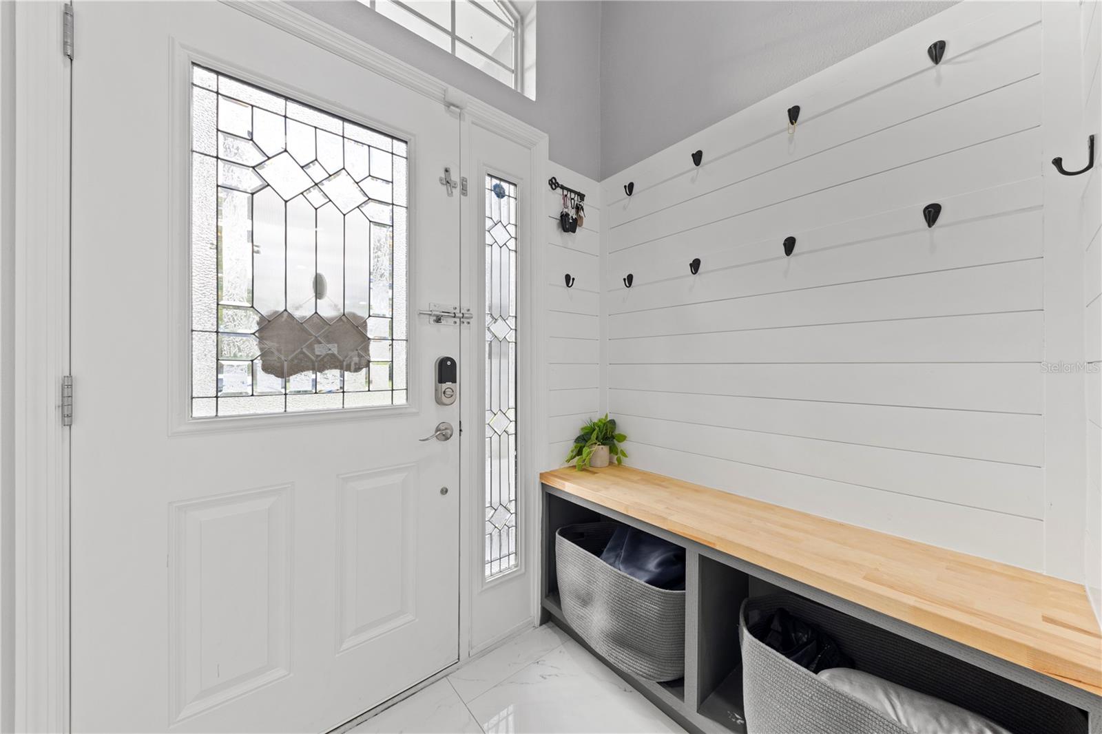 Image 6 of 41 For 416 Becky Street