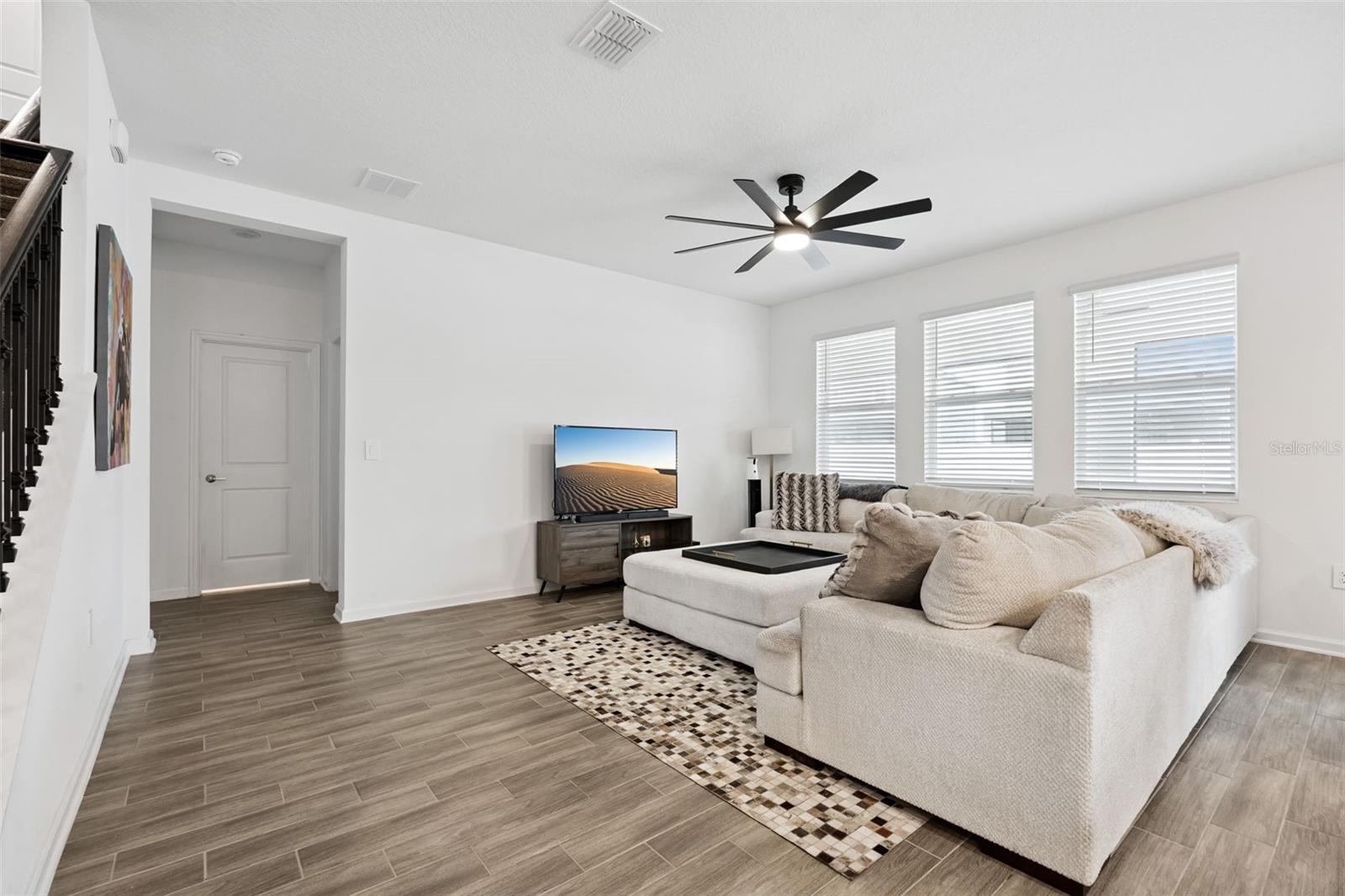 Image 19 of 62 For 2747 Slash Way