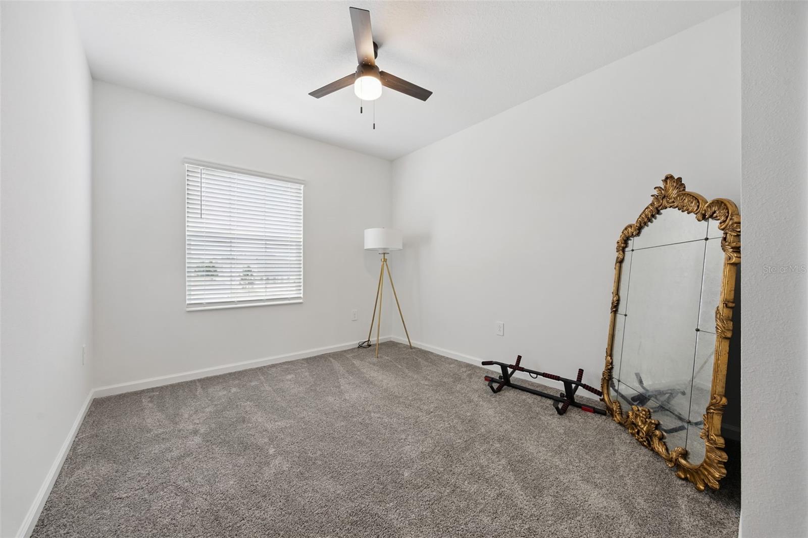 Image 33 of 62 For 2747 Slash Way