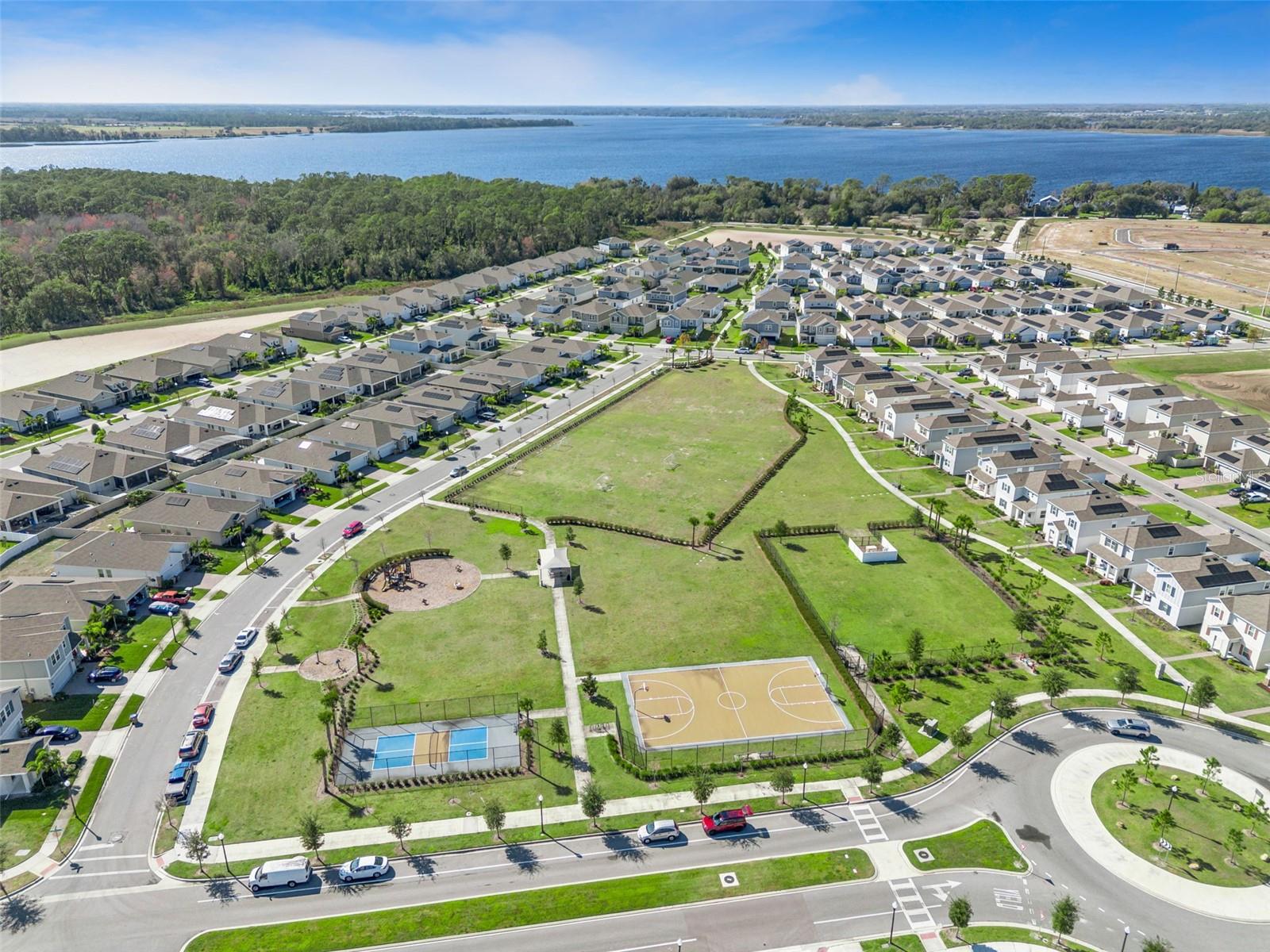 Image 52 of 62 For 2747 Slash Way