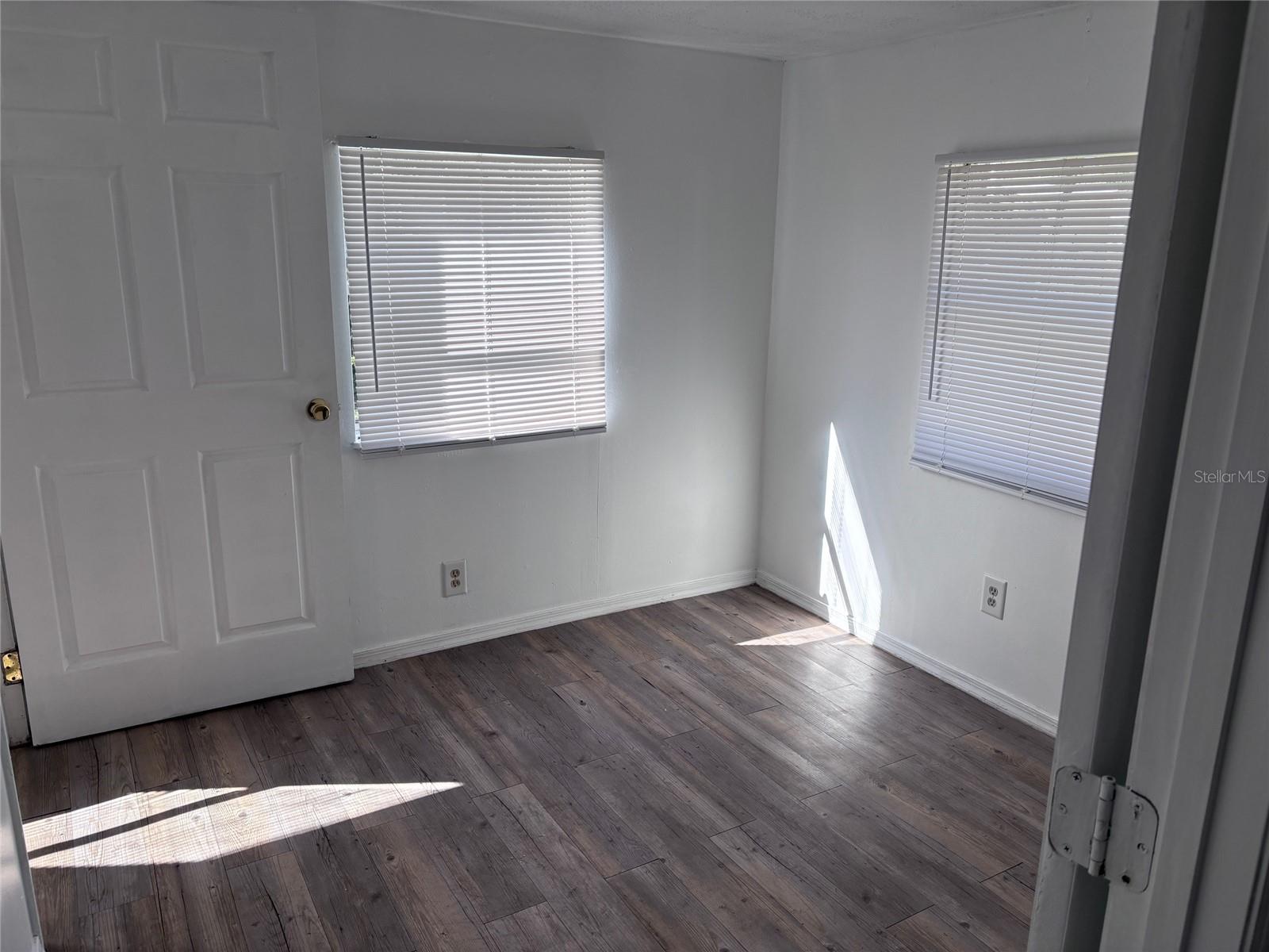 Image 14 of 23 For 604 Shepard Road