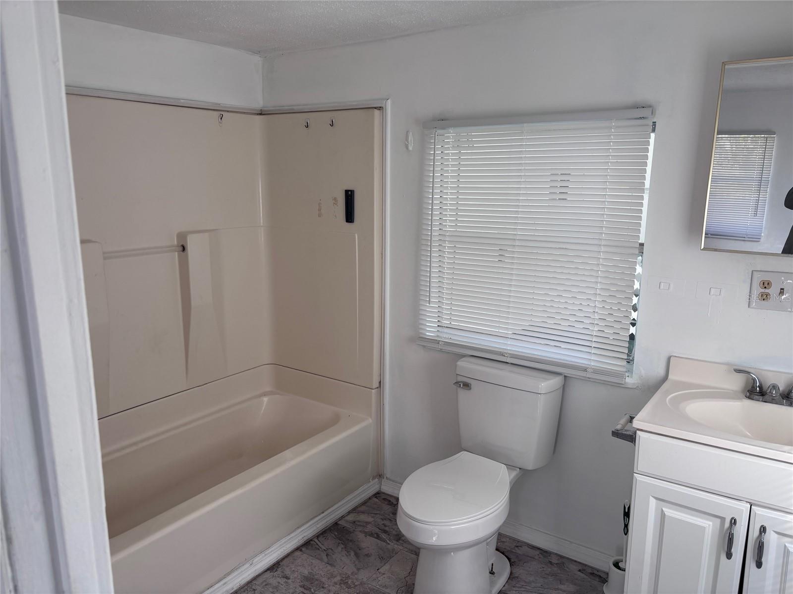 Image 16 of 23 For 604 Shepard Road