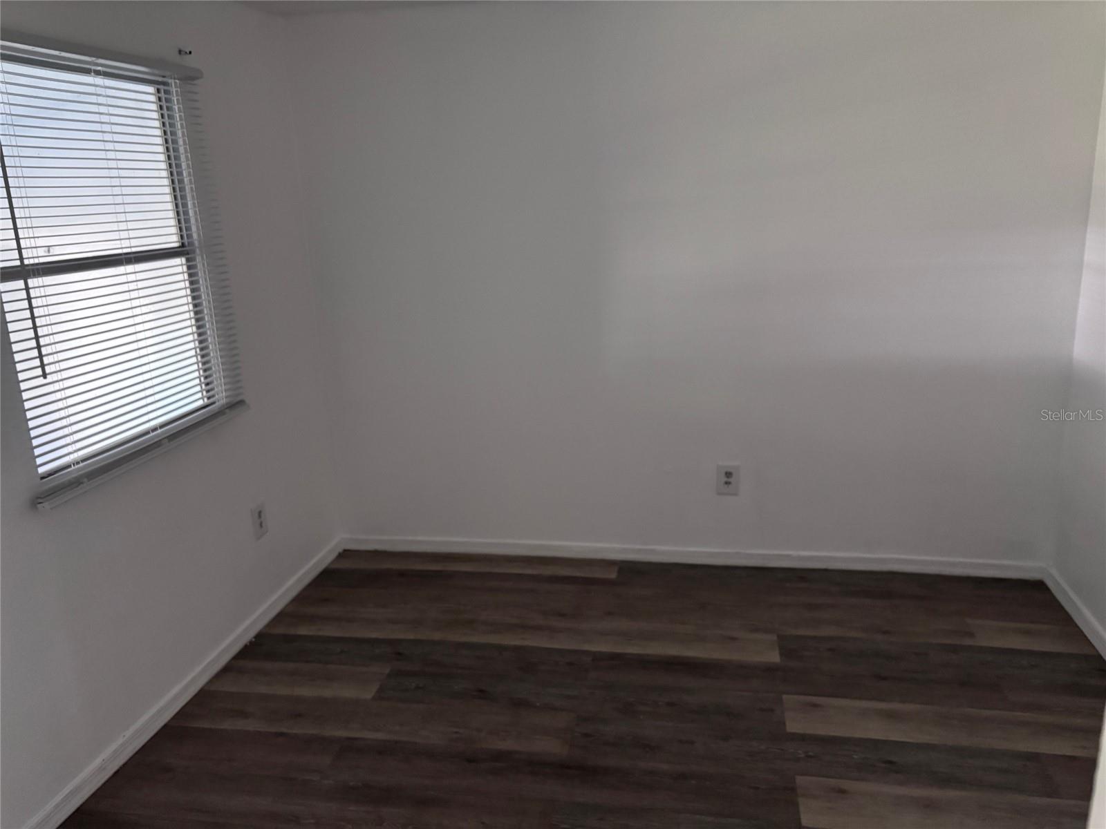 Image 18 of 23 For 604 Shepard Road