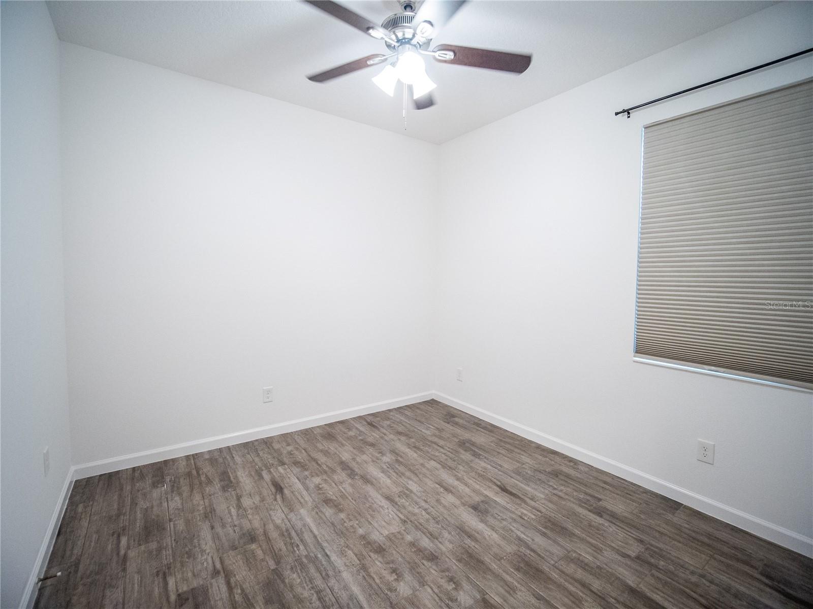 Image 11 of 16 For 1257 Hendon Loop