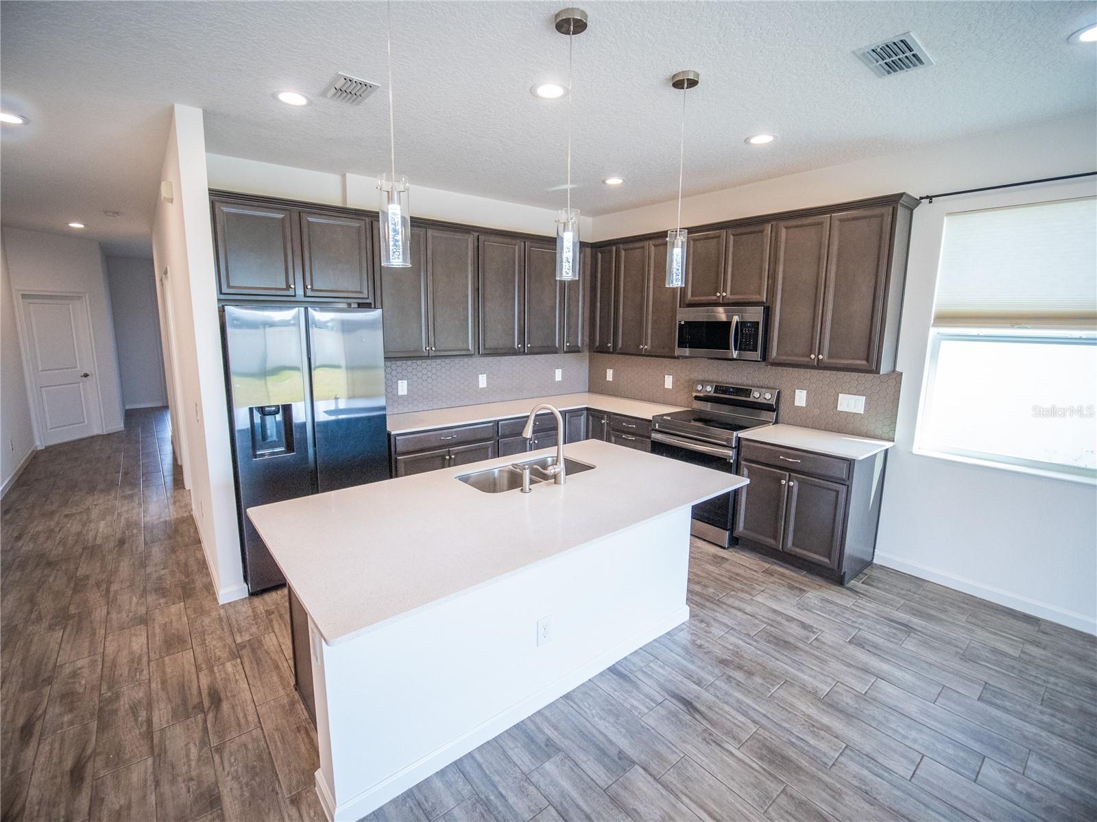 Image 3 of 16 For 1257 Hendon Loop