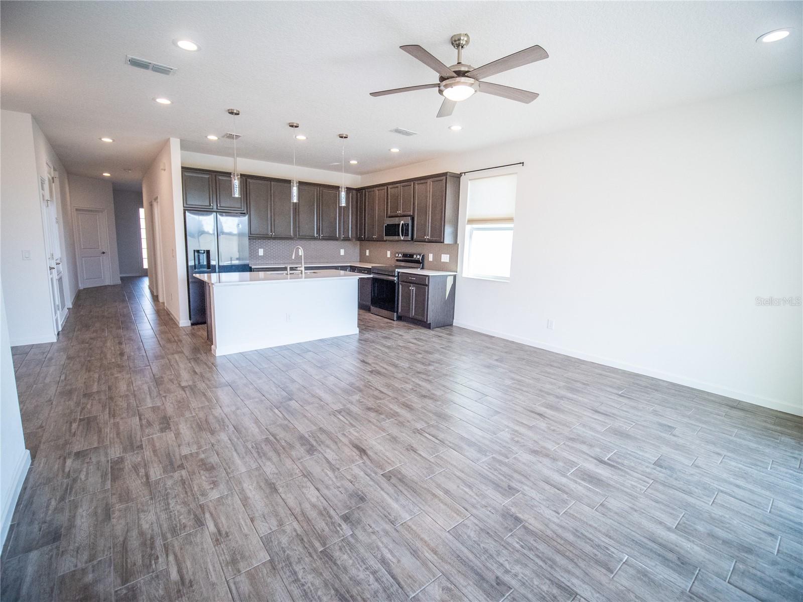 Image 4 of 16 For 1257 Hendon Loop