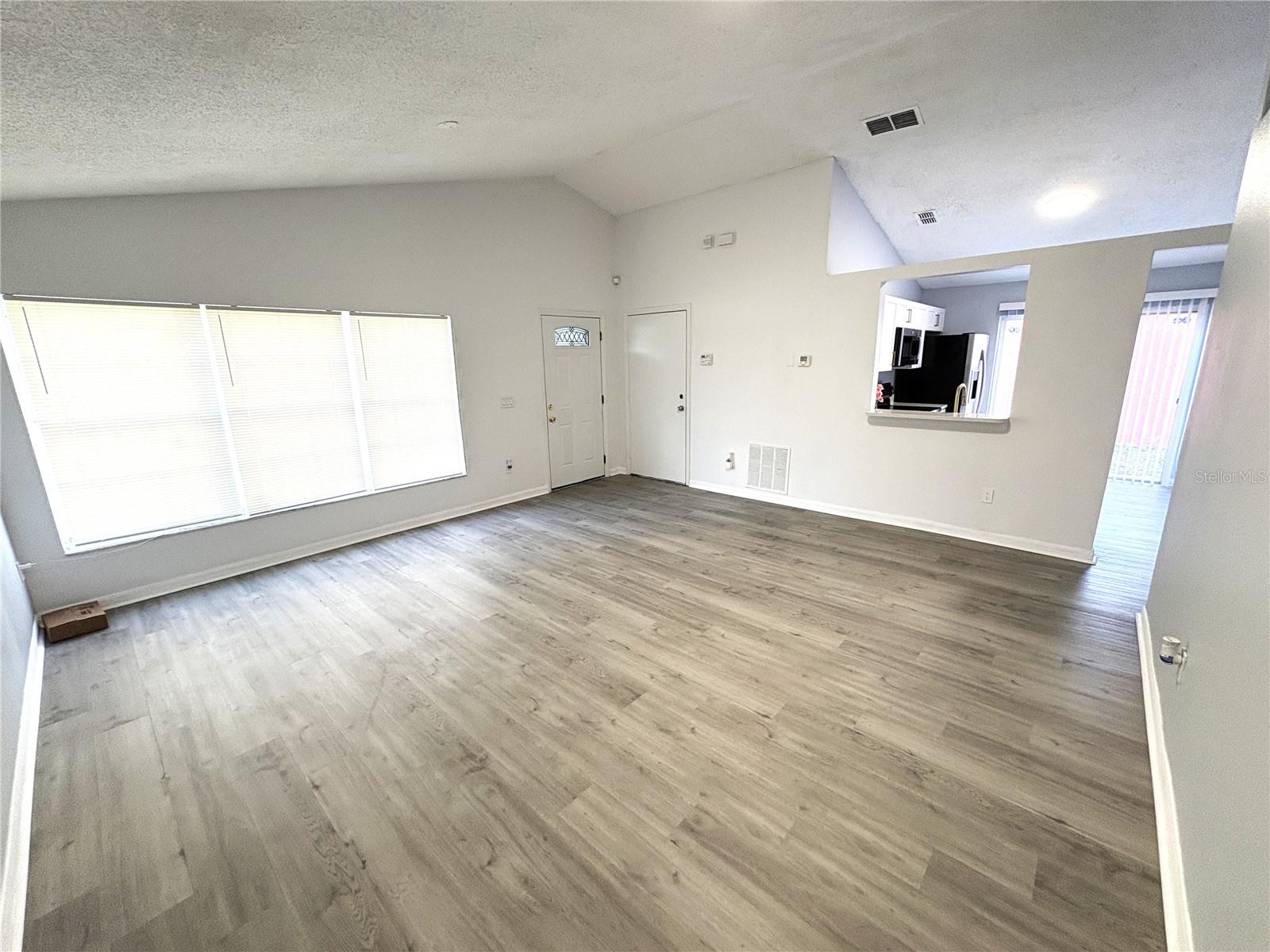 Image 3 of 23 For 5218 Florida Holly Drive