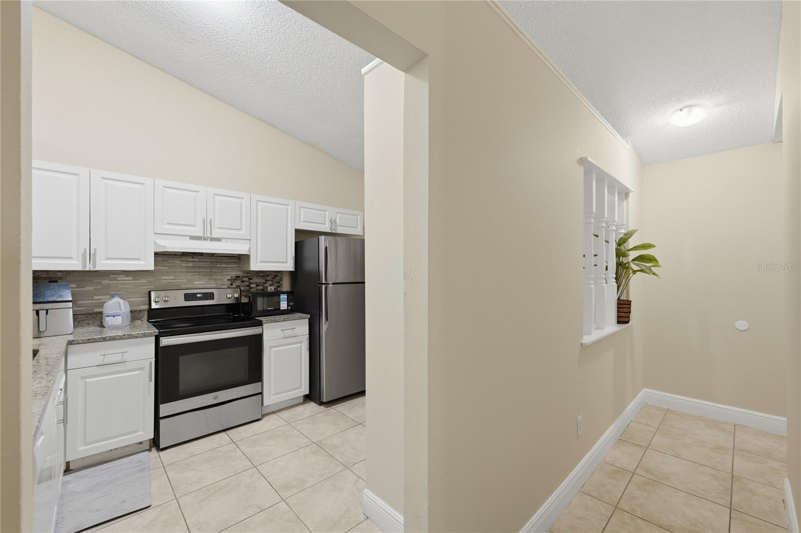 Image 6 of 37 For 88 Winter Ridge Circle