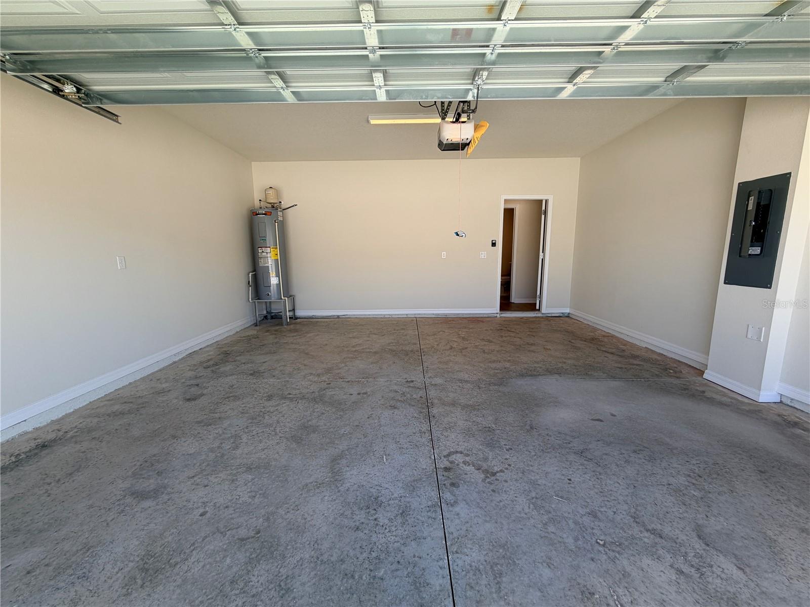 Image 11 of 33 For 16256 Bright Leaf Road