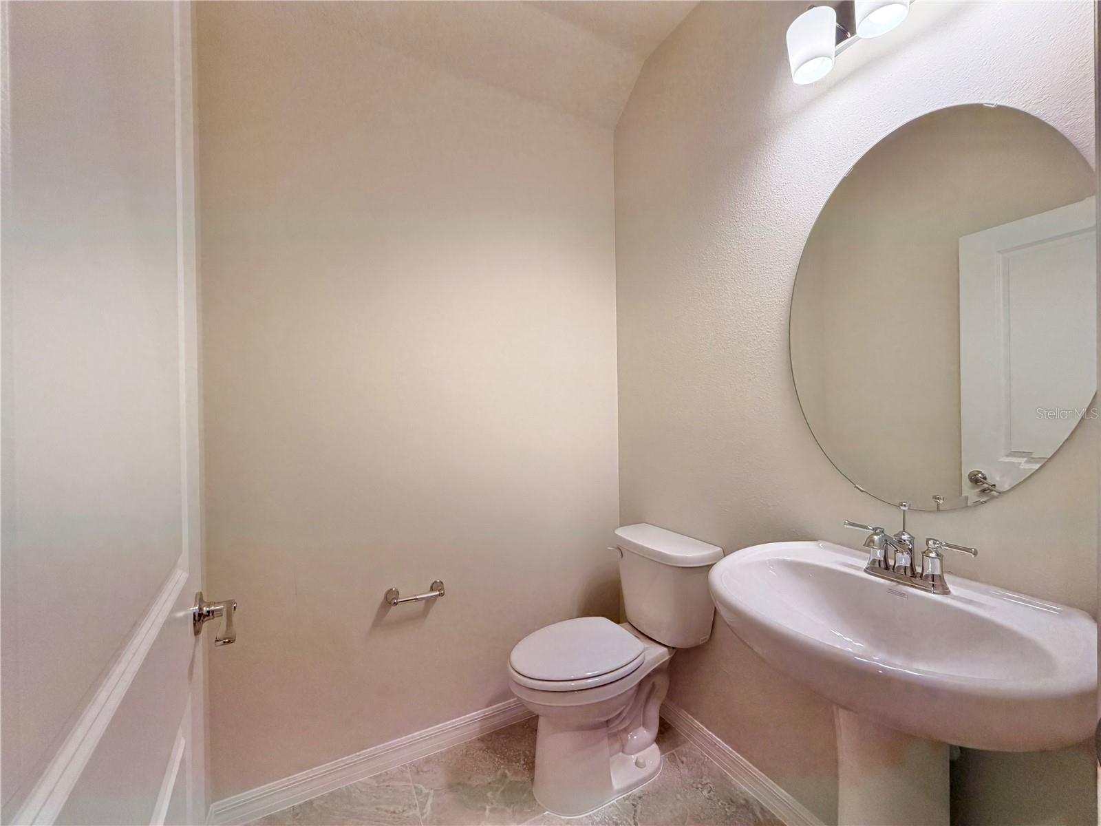 Image 9 of 33 For 16256 Bright Leaf Road