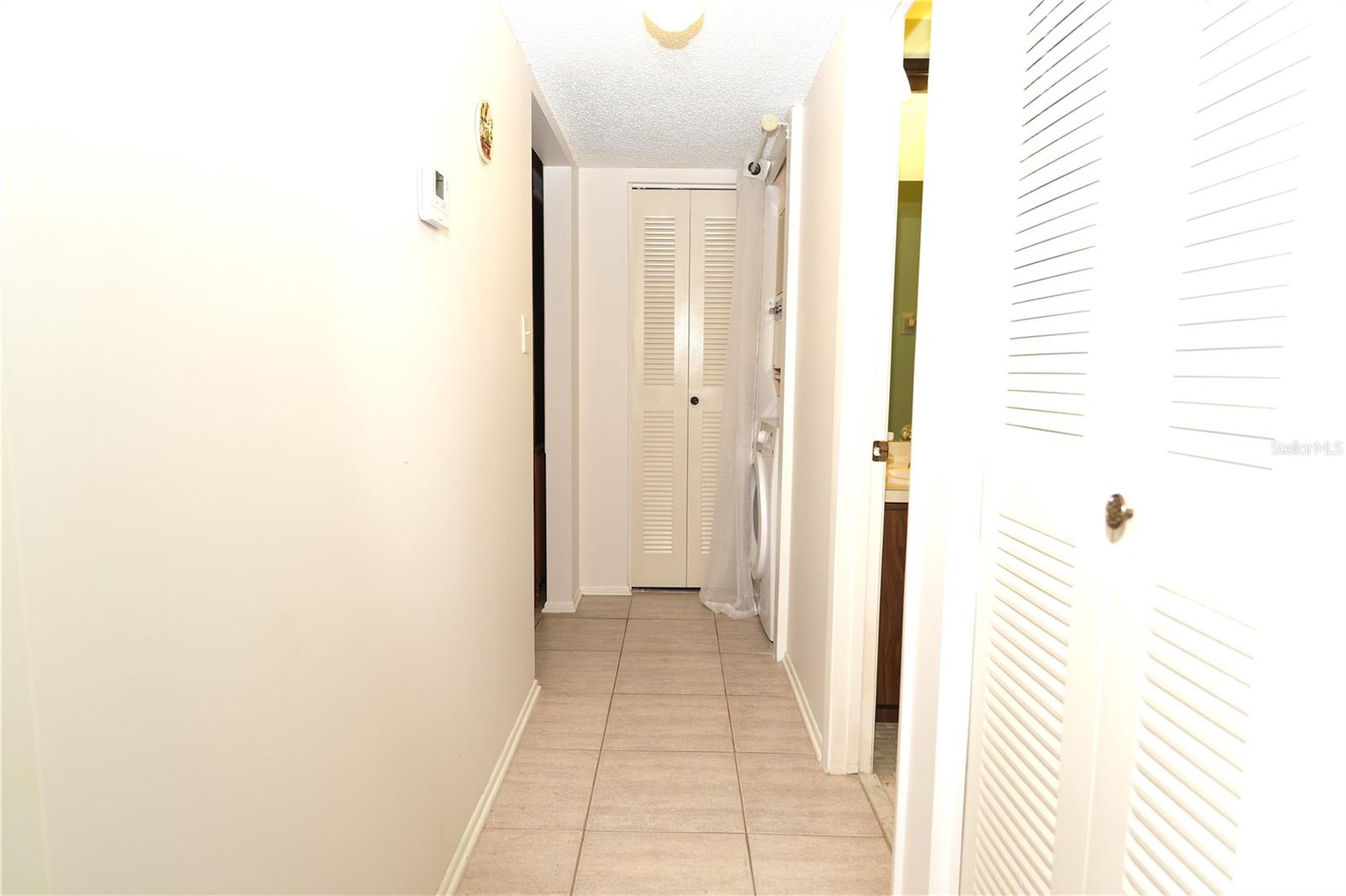 Image 20 of 26 For 3276 Candle Ridge Court 202