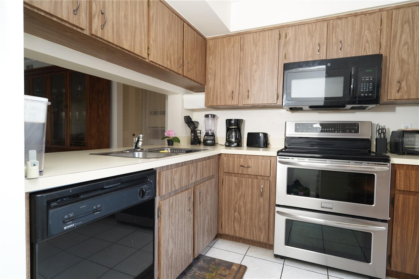 Image 22 of 26 For 3276 Candle Ridge Court 202