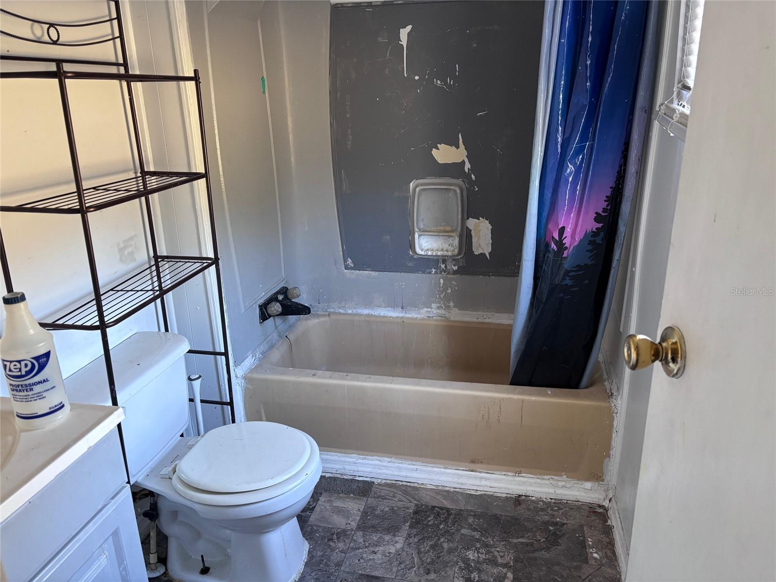 Image 16 of 17 For 17134 Atlas Road