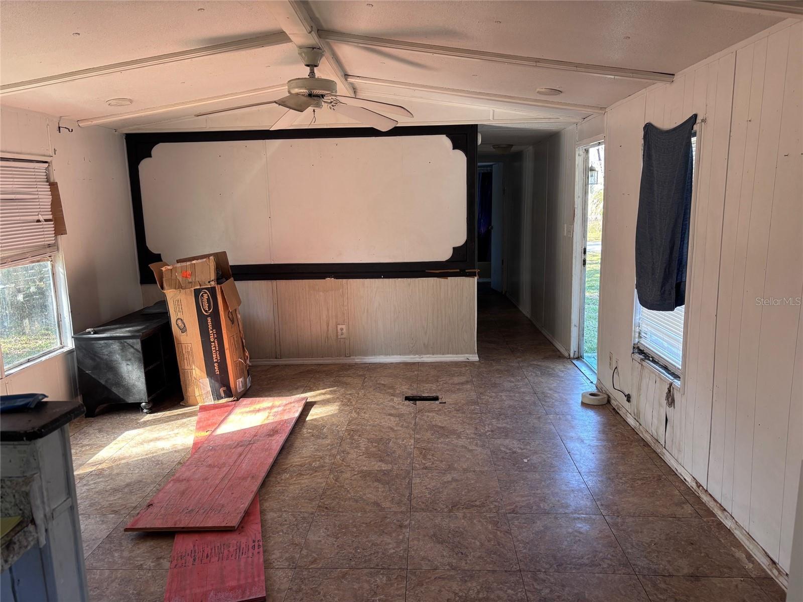 Image 8 of 17 For 17134 Atlas Road