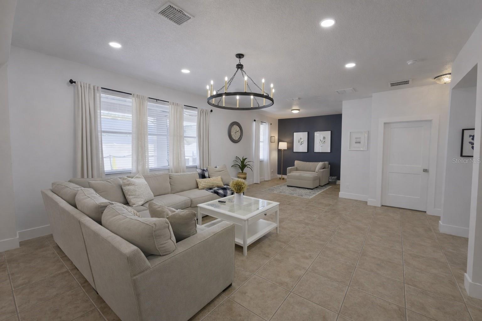 Image 11 of 33 For 1434 Blue Horizon Drive