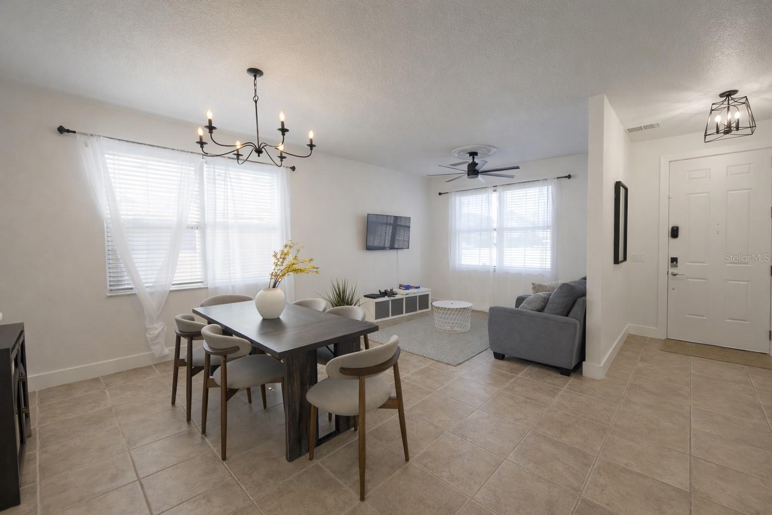 Image 12 of 33 For 1434 Blue Horizon Drive