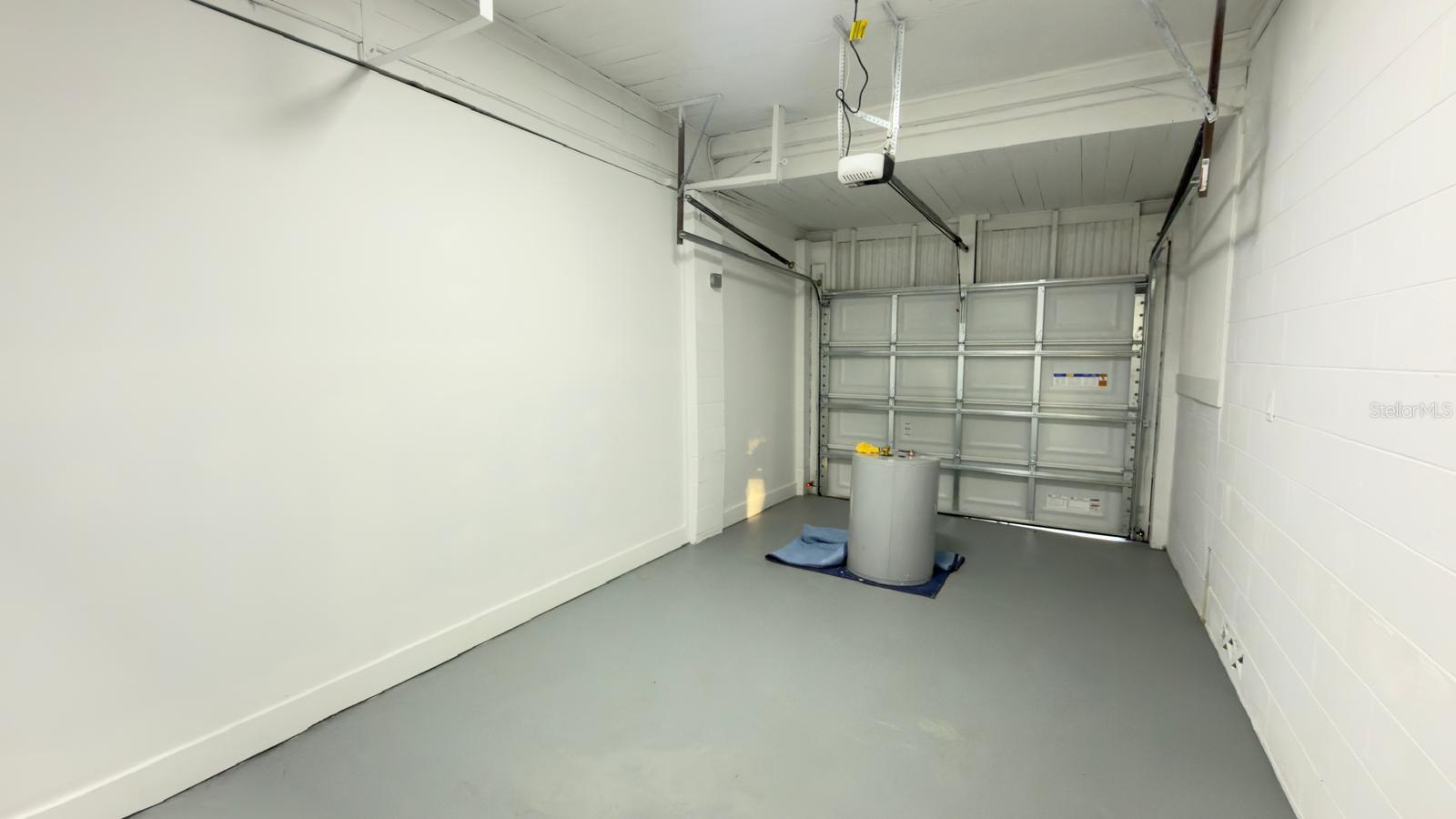 Image 13 of 25 For 2402 Stevens Avenue