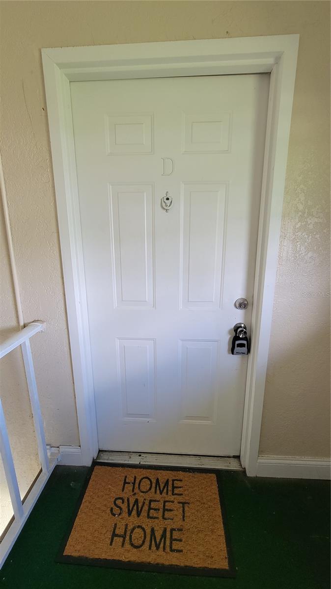 Image 2 of 41 For 826 Sky Lake Circle D