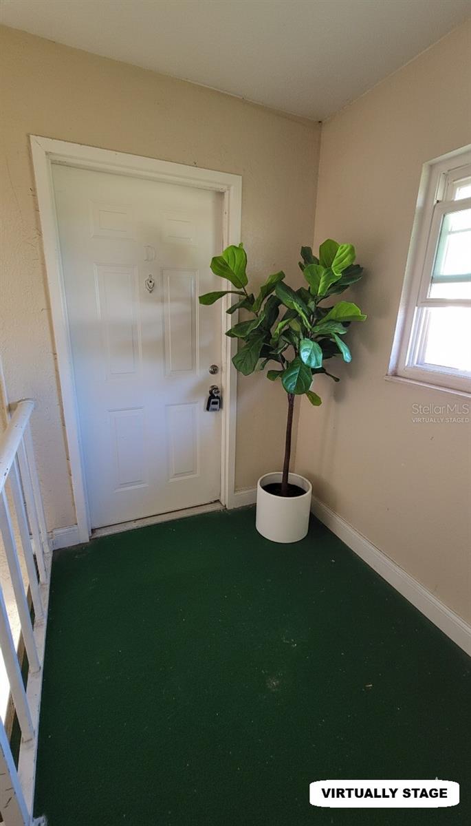 Image 3 of 41 For 826 Sky Lake Circle D