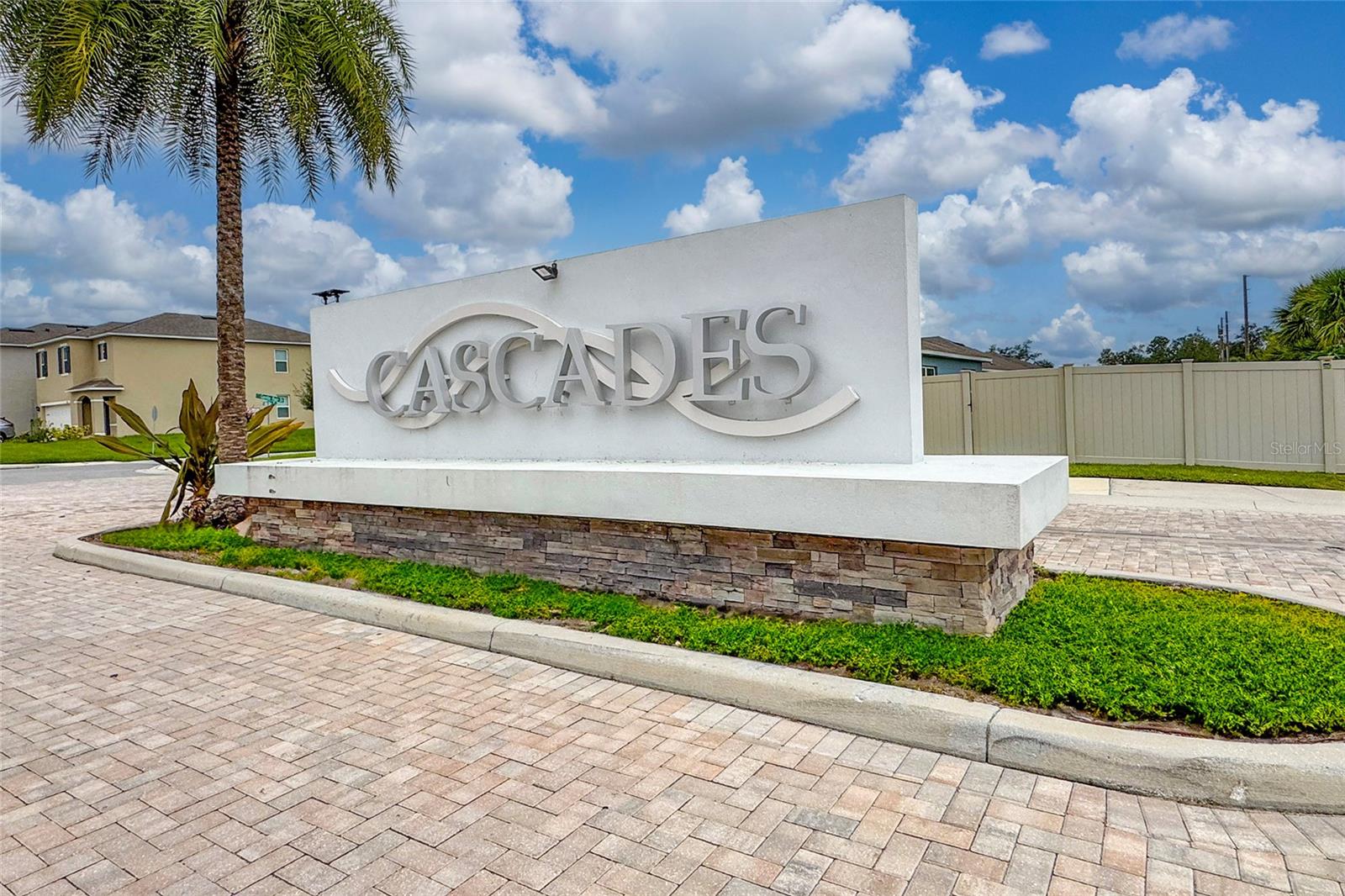 Listing photo id 0 for 2756 Gentle Rain Drive