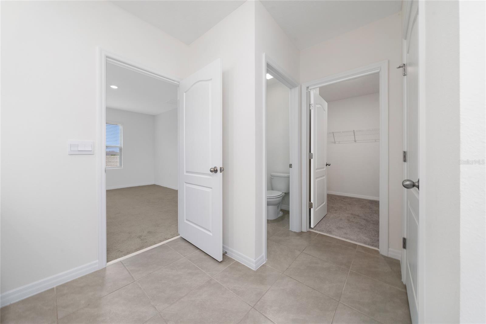 Listing photo id 26 for 2756 Gentle Rain Drive