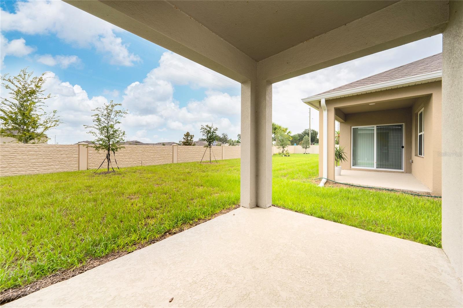Listing photo id 30 for 2756 Gentle Rain Drive