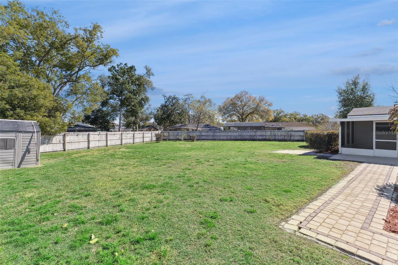 Image 24 of 29 For 110 Devon Court