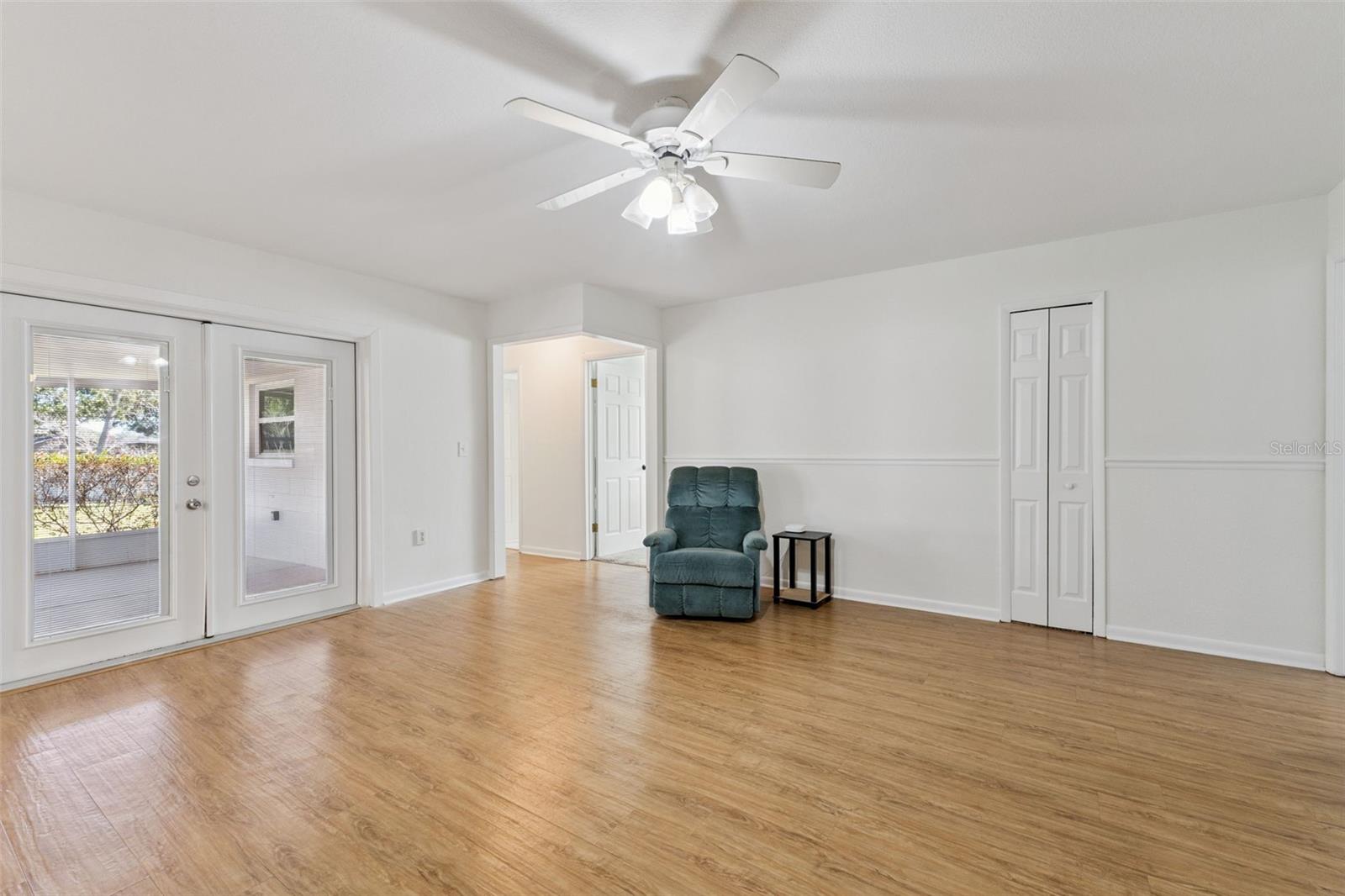 Image 3 of 29 For 110 Devon Court