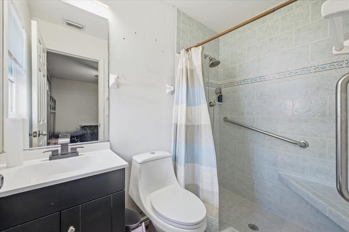 Image 13 of 22 For 2904 5th Avenue