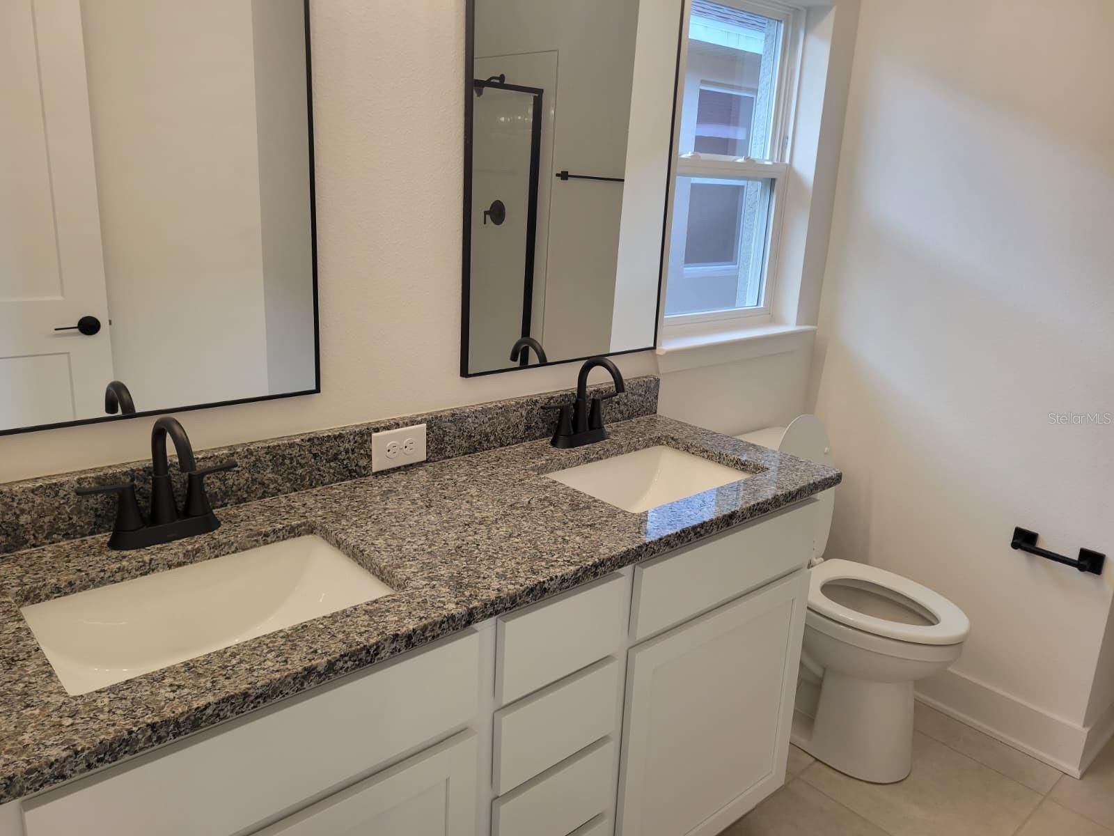 Image 16 of 24 For 266 Verny Grove Lane