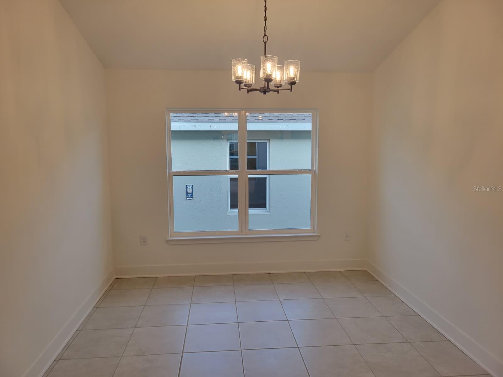 Image 4 of 24 For 266 Verny Grove Lane