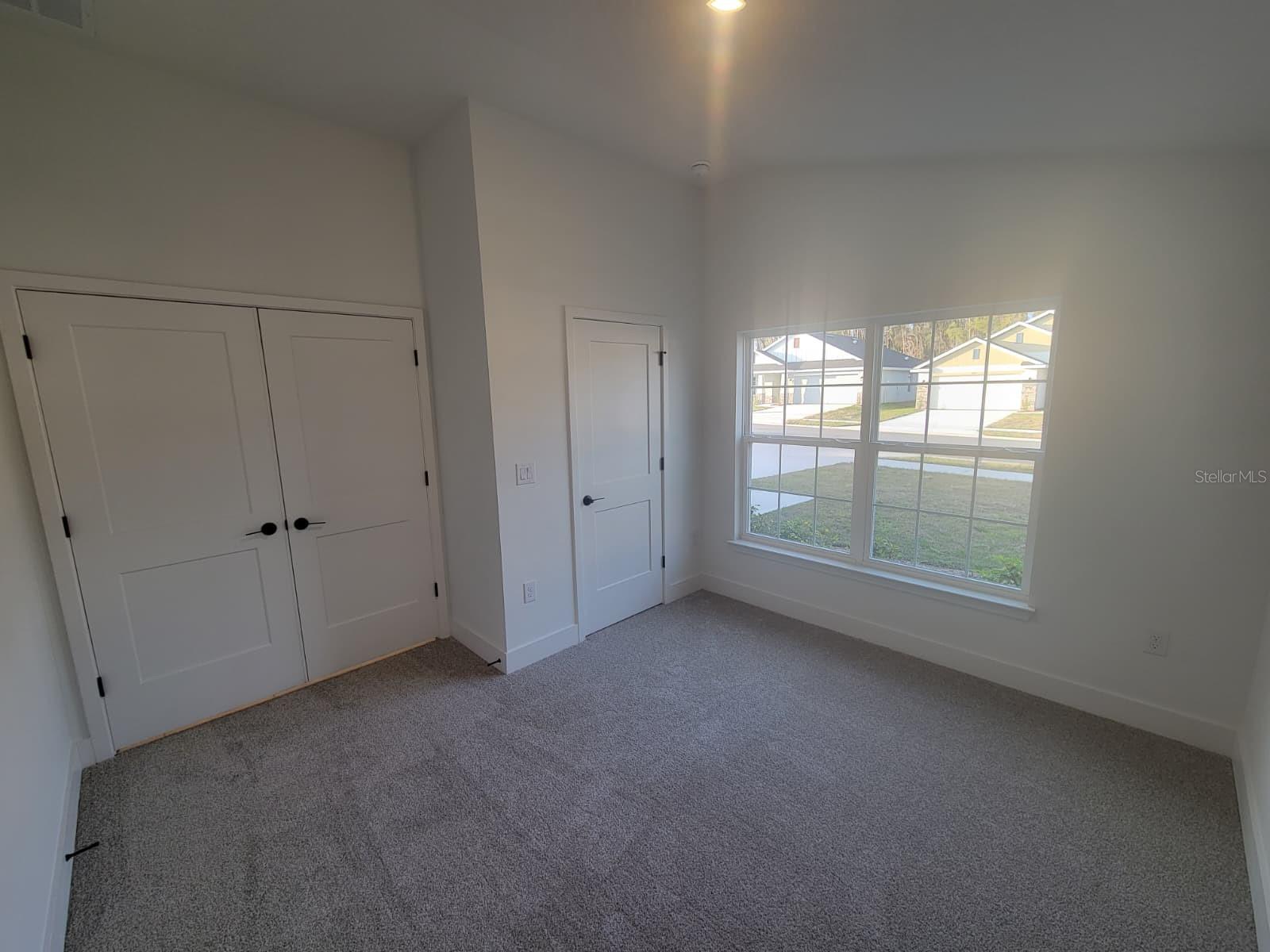 Image 5 of 24 For 266 Verny Grove Lane