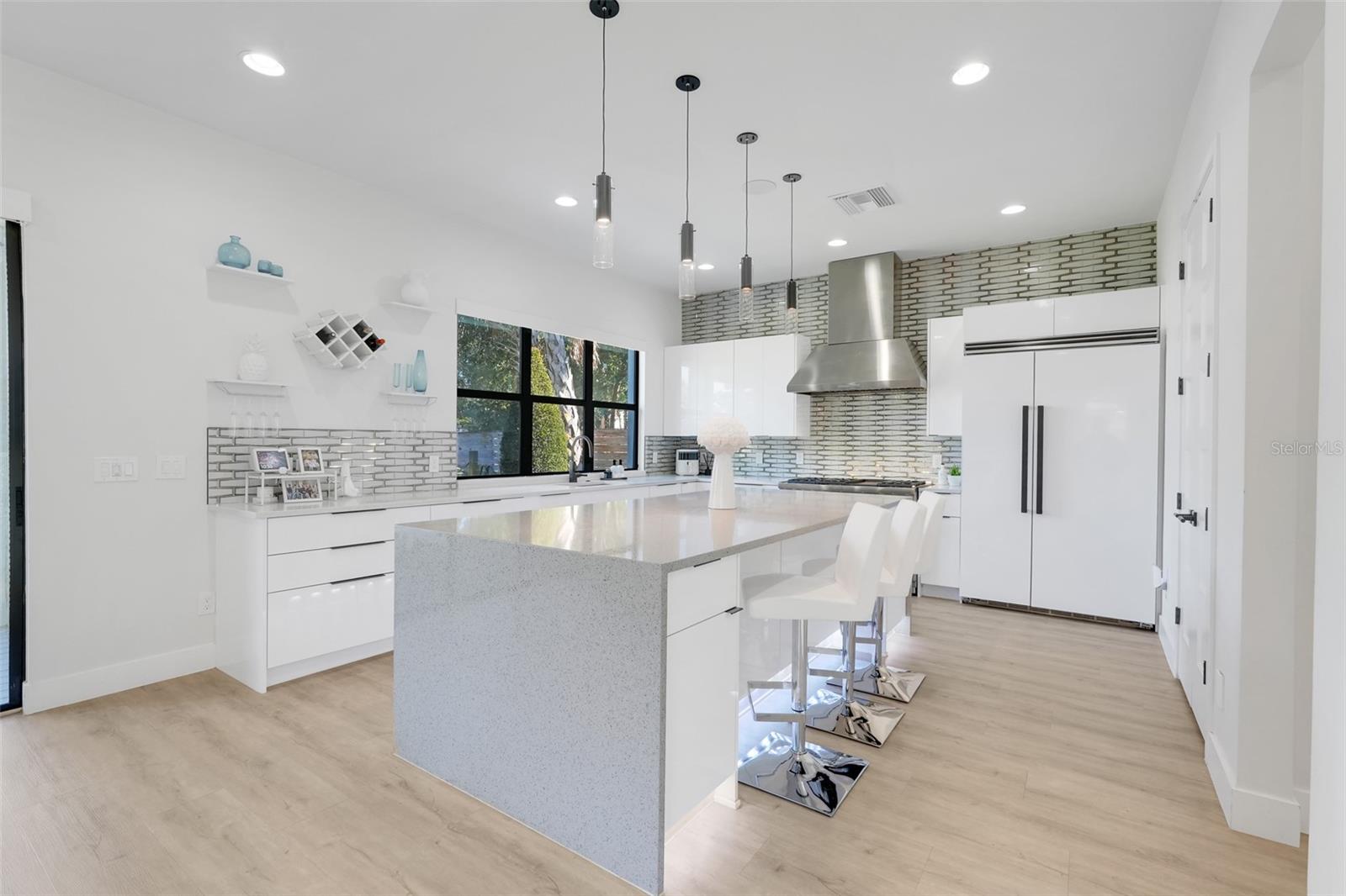 Image 17 of 50 For 1751 Goodrich Avenue