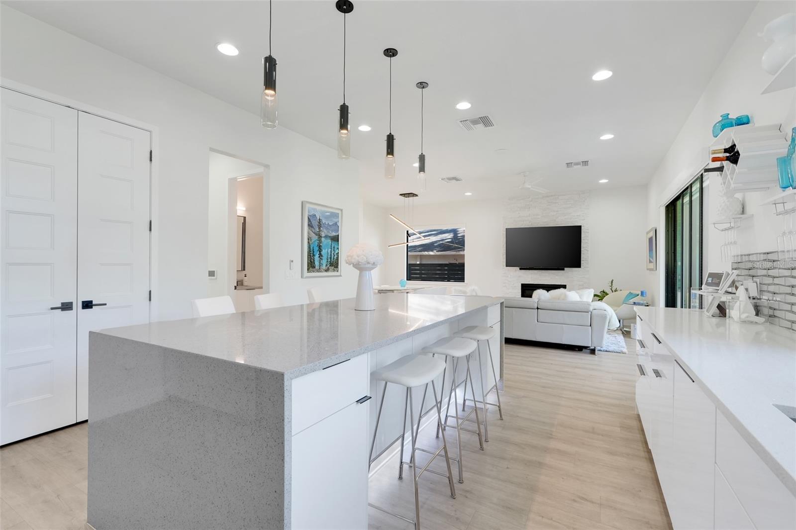 Image 19 of 50 For 1751 Goodrich Avenue