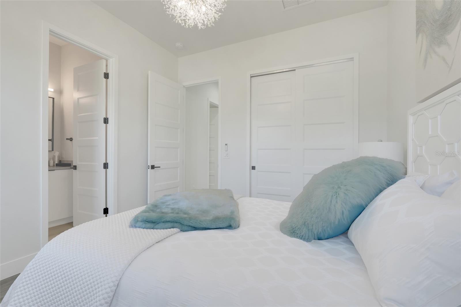 Image 32 of 50 For 1751 Goodrich Avenue