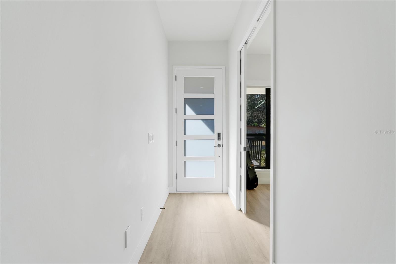 Image 5 of 50 For 1751 Goodrich Avenue