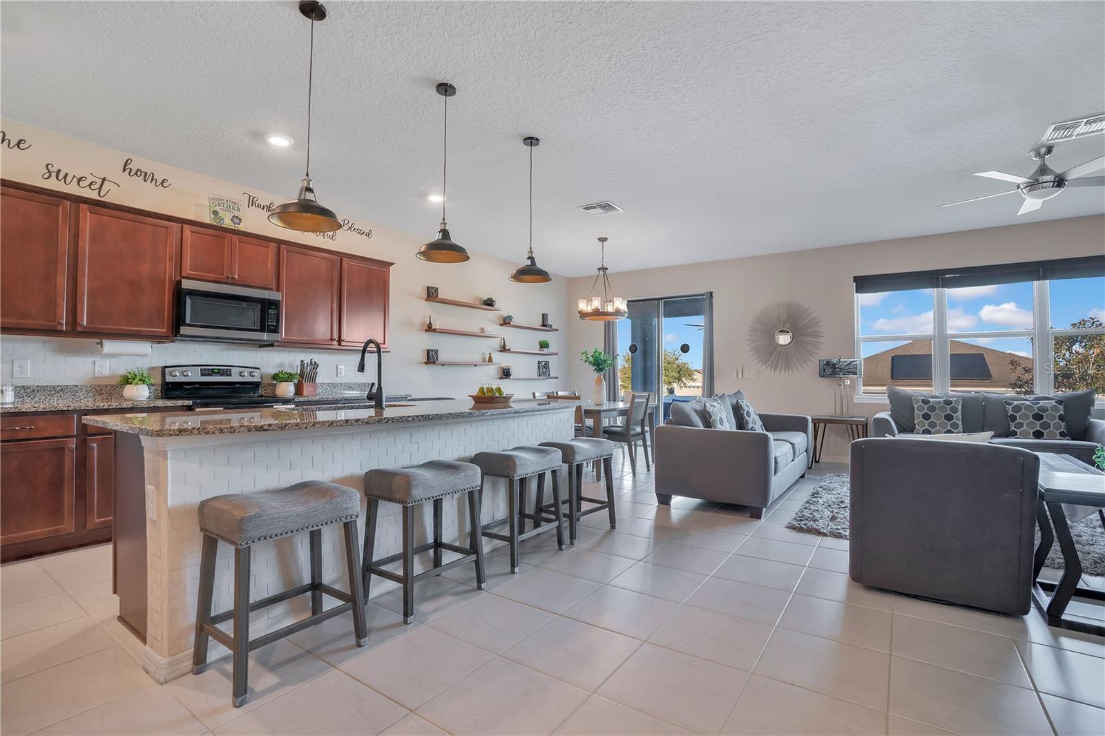 Image 20 of 47 For 802 Citrus Isle Drive