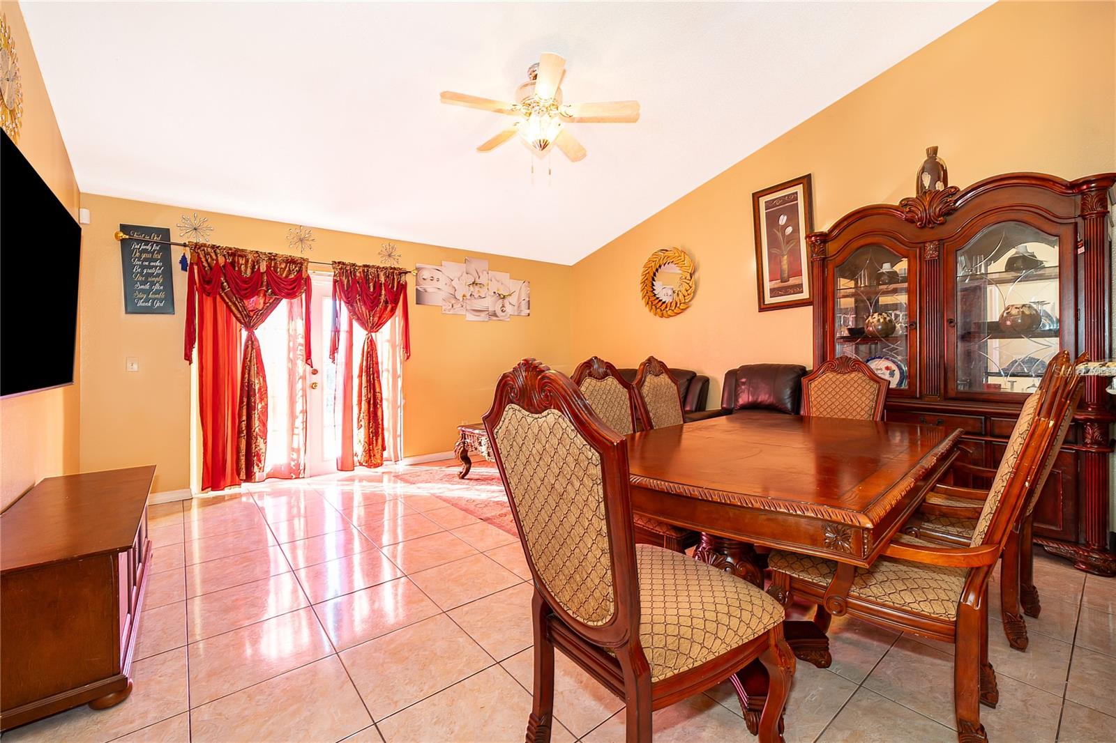 Image 10 of 25 For 6733 Meritmoor Circle