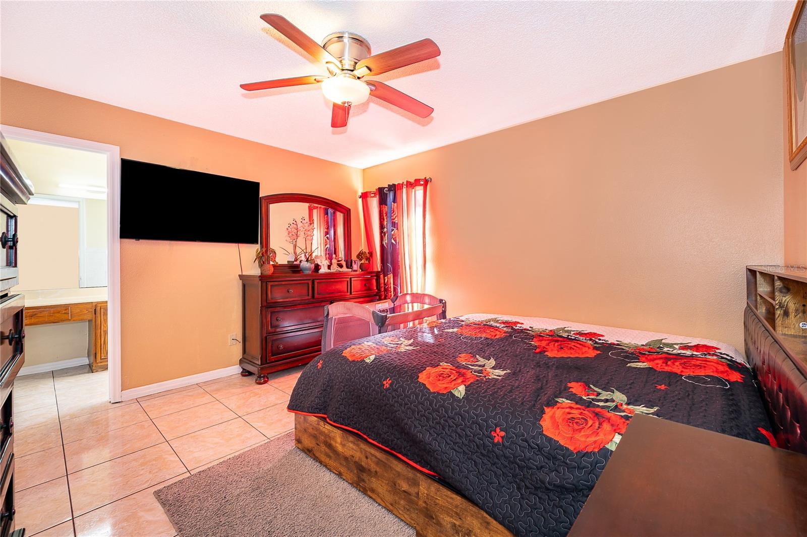 Image 14 of 25 For 6733 Meritmoor Circle