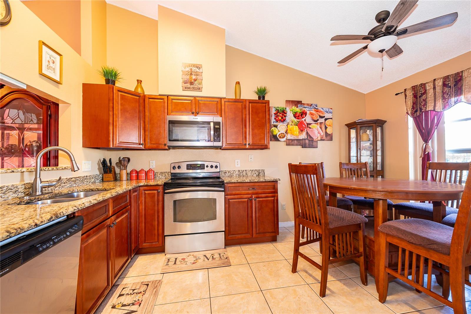 Image 6 of 25 For 6733 Meritmoor Circle