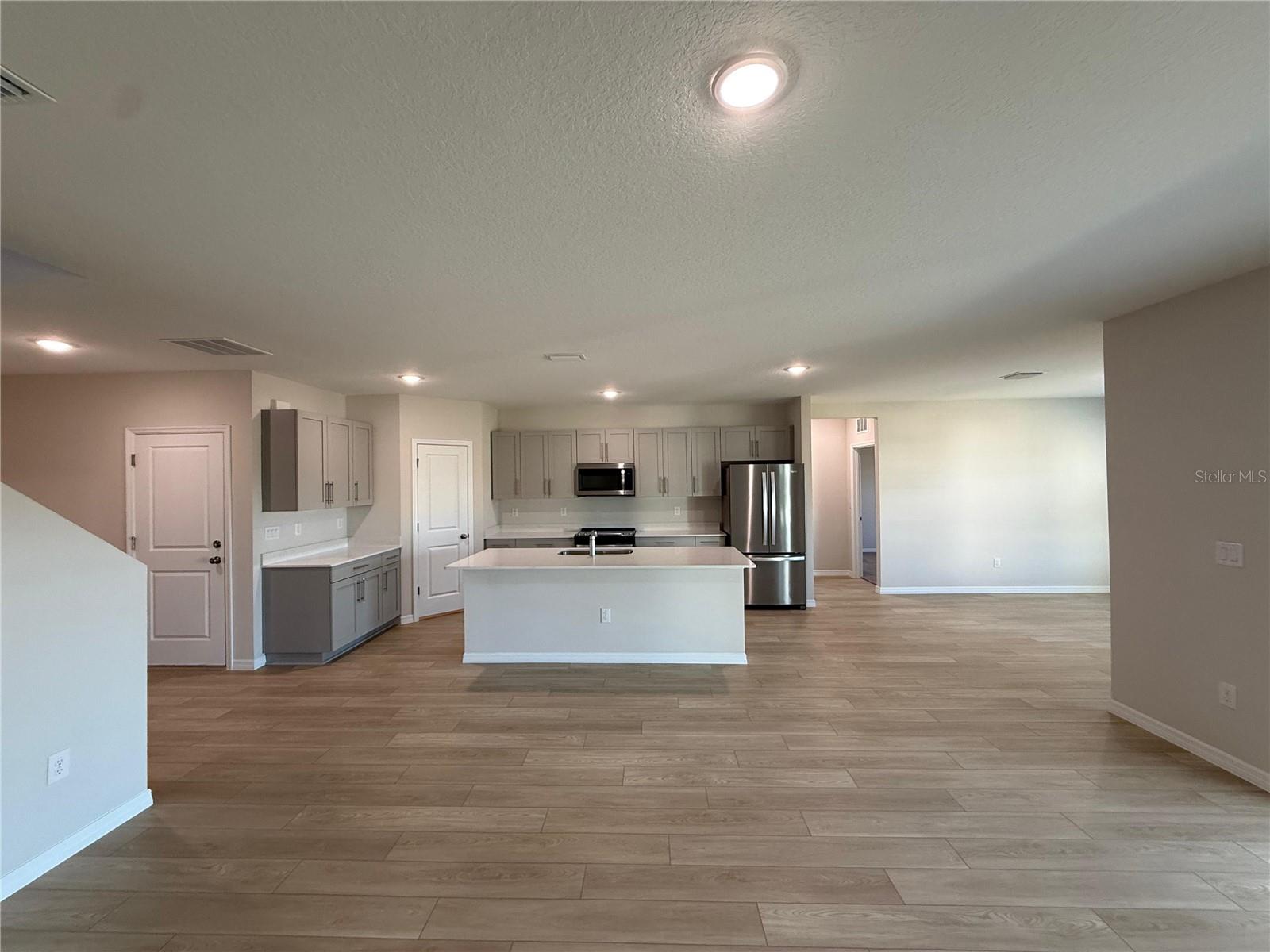 Image 15 of 47 For 36776 Sagemoor Drive