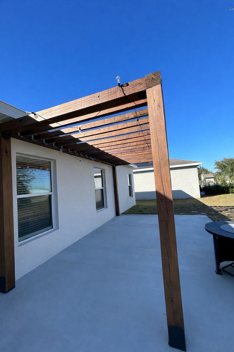 Image 12 of 14 For 360 Willet Street