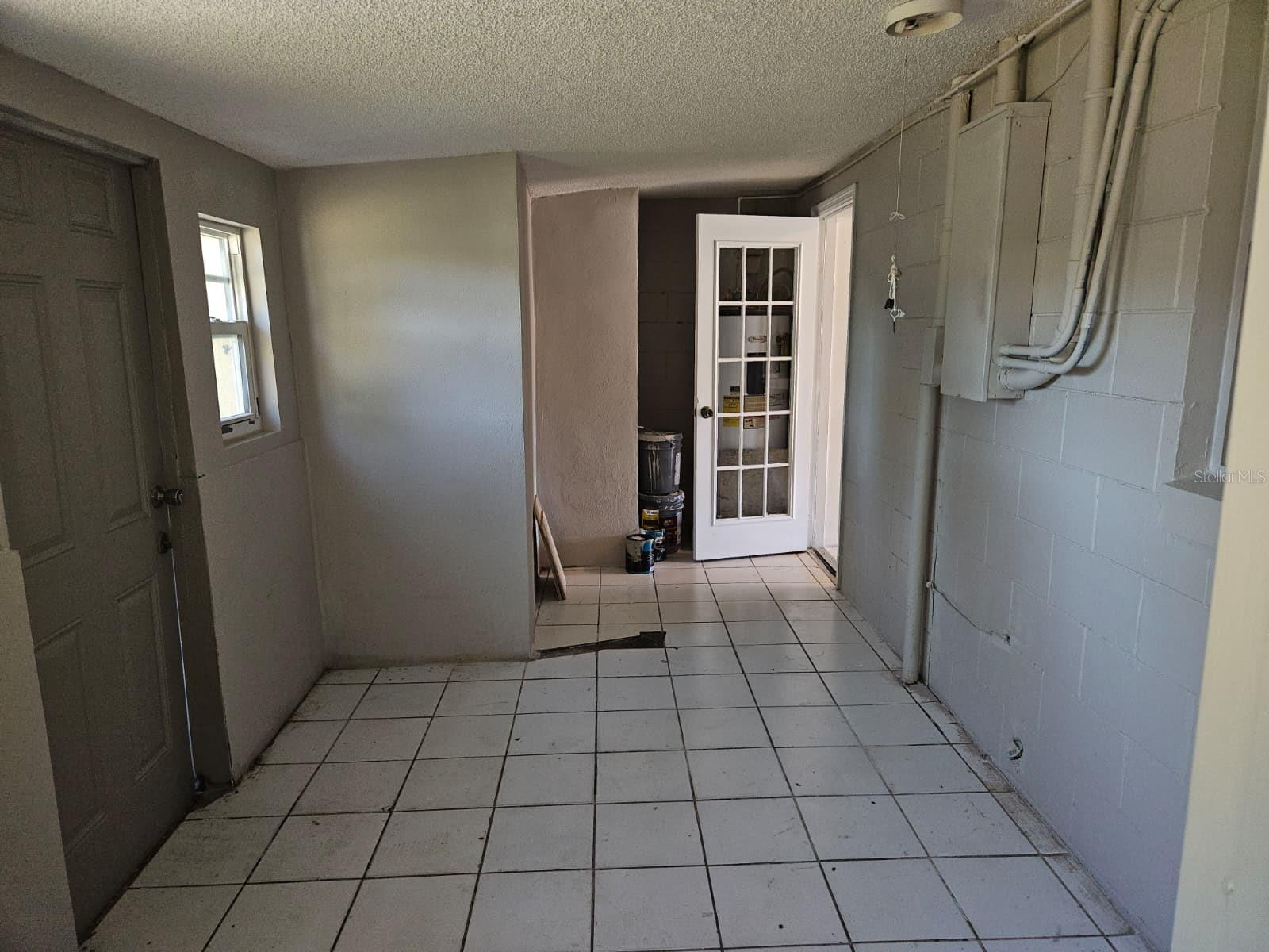 Image 20 of 39 For 6729 Ovid Avenue