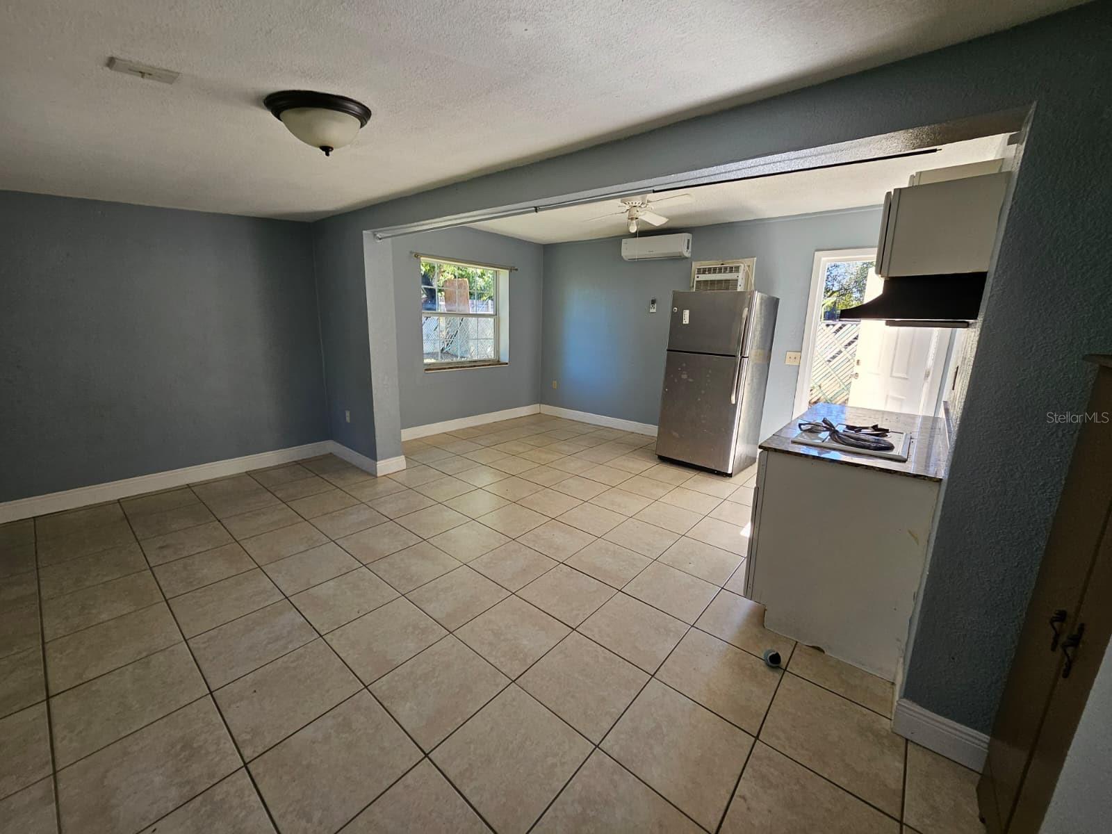 Image 31 of 39 For 6729 Ovid Avenue